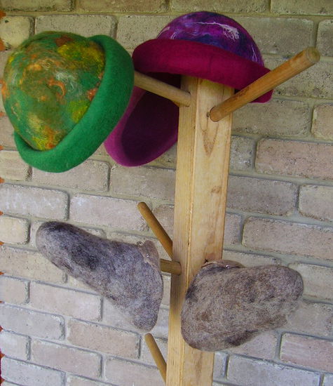 Das untere sind die Filzlatschen!!