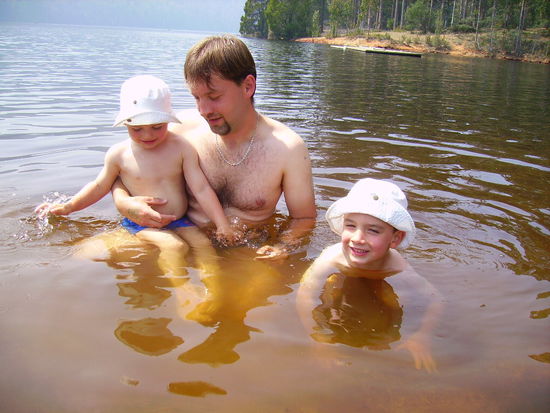 Dass Theo an seinem Geburtstag baden gehen kann wird sicher nicht allzu häufig vorkommen!
