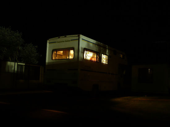 Unser Wohnmobil bei Nacht
