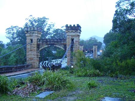 Hampden Bridge