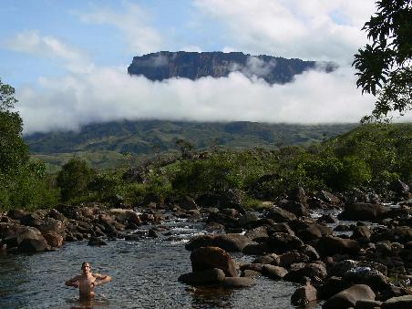 1. Camp und Bad am Fusse vom Roraima