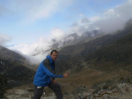 ...und ich mit dem Inka Trail Tal auf der anderen Seite
...and me with the Inka trail valley on the other side