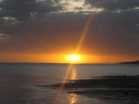 Sonnenuntergang an der Coral Coast
