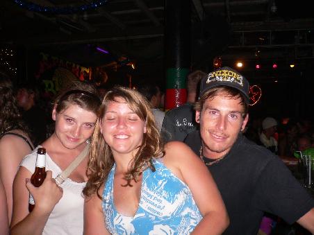 Nicole, Britta, Dennis