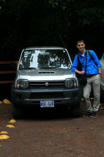 Doch recht klein der Jimny