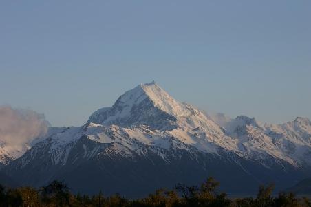 Mount Cook in der Morgendaemmerung