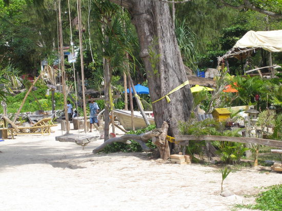 schaukel vor dem p.p.memorial garten