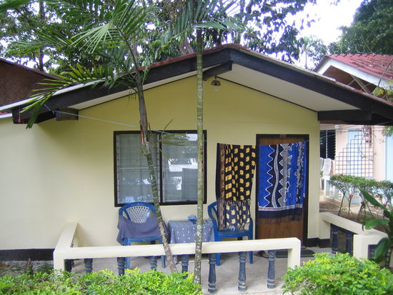 unser Bungalow seit einer Woche im Blue Ba You.
