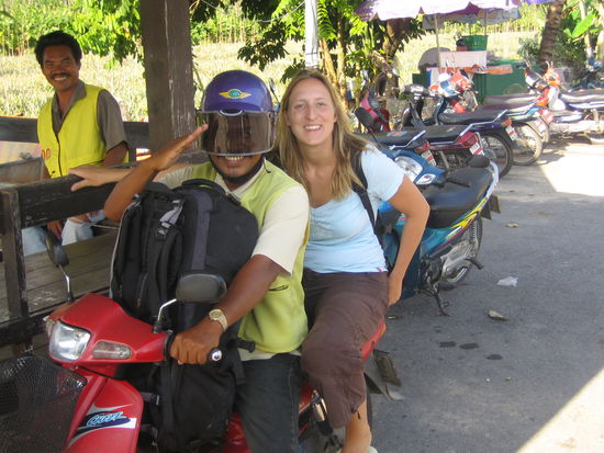 Unser Mopedtaxi zum Flughafen - in Phuket