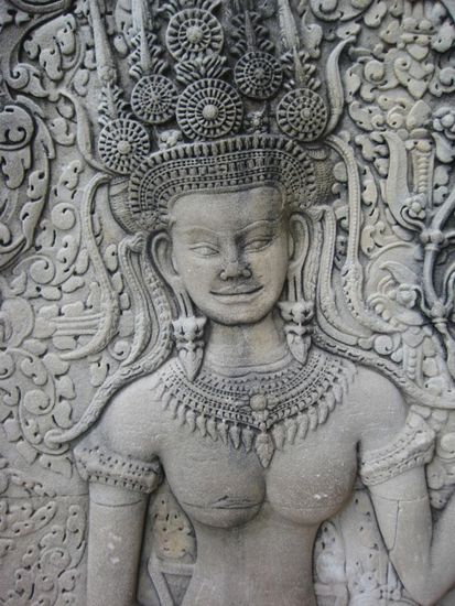 eins von tausenden Kunstwerken die  ueberall in die Steine gemeisselt sind