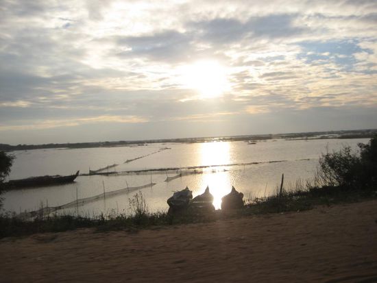 Sonnenaufgang ueber dem Tonle Sap