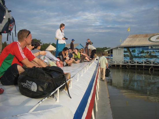 das Dach vom Speedboot