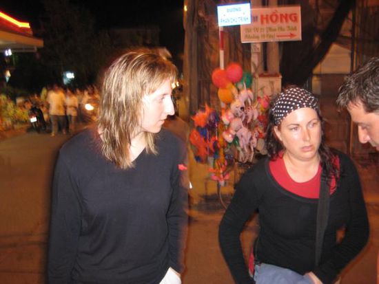 Abends in Can Tho mit Joerg und Dani.