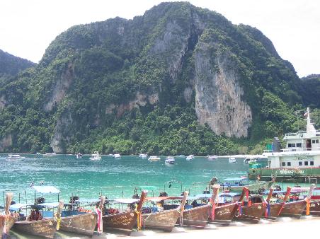 Koh Phi Phi - Ton Sai Beach, zugleich auch Pier