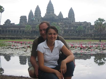 Wir vor Angkor Wat