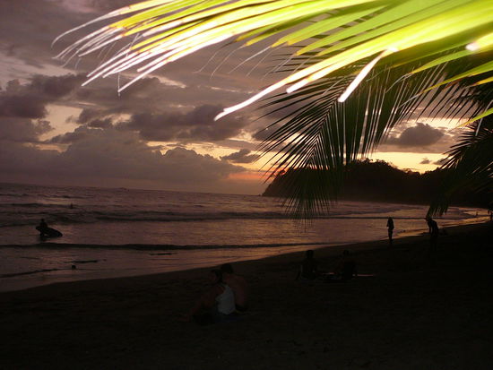 ...nach dem Sonnenuntergang kommt auch irgendwann wieder der Sonnen aufgang, meistens dann doch ziemlich schnel, so was...!!