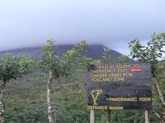 ...allzu viel hat man nun auch nicht gesehen, dafuer war es einfach zu bewoelkt!