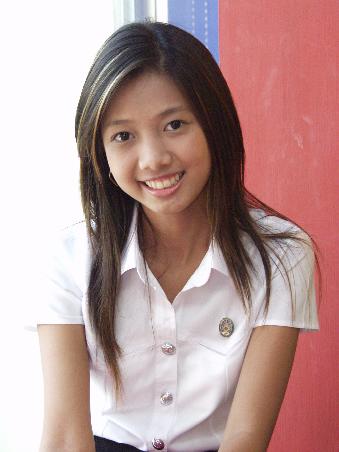 Thanida (Nat)...ein ganz liebes Maedel aus Bangkok...