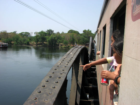 das is die Bruecke am Kwai!
