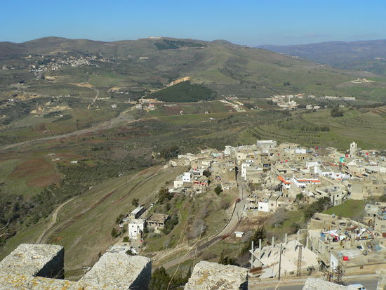 Blick vom Crac des Chevaliers in die gruene Lndschaft von West Syrien