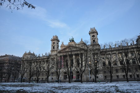 Museum hinter dem Parlamentsgebaeude.