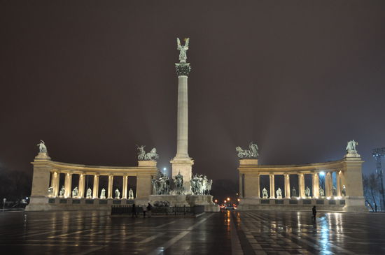 Platz der Helden in Budapest