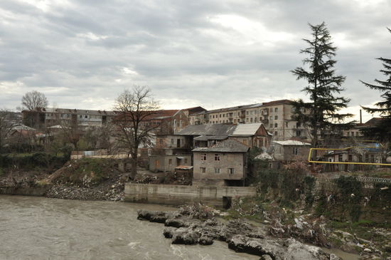 Kutaisi, leider nicht gerade das beste Photowetter, aber es war dennoch schoen mit meiner Kamera umherzuschlendern.