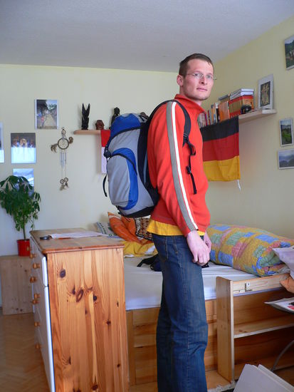 Kompakt und handlich, aber es paßt all das rein, was unetbährlich ist.