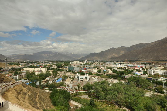 Lhasa, die Sicht vom Potala