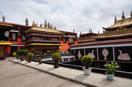 Der heiligste Tempel der Tibeter im Zentrum von Lhasa