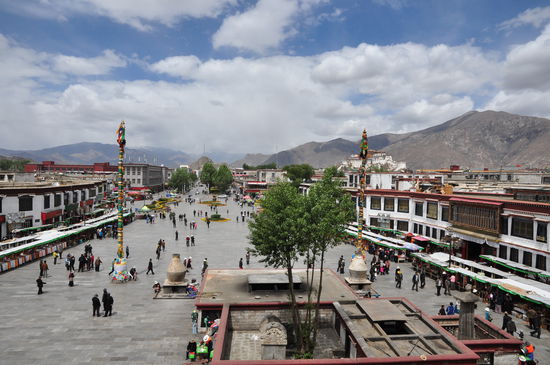 Blick auf die Altstadt Lhasas