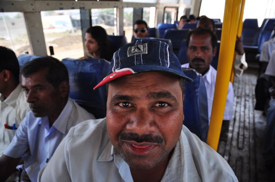 Die Busfahrt von Bijapur nach Hospet. Es war sehr wenig los im Bus, was das Reisen sehr viel angenehmer machte.