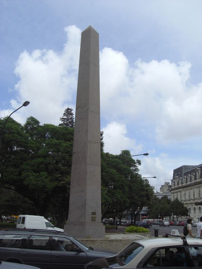 Schon wieder ein Obelisk, nur kleiner
