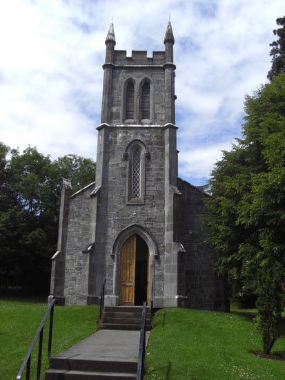 Die zur Burg gehoerende Kirche