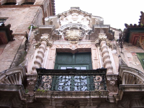 Eingangsportal des Palacios