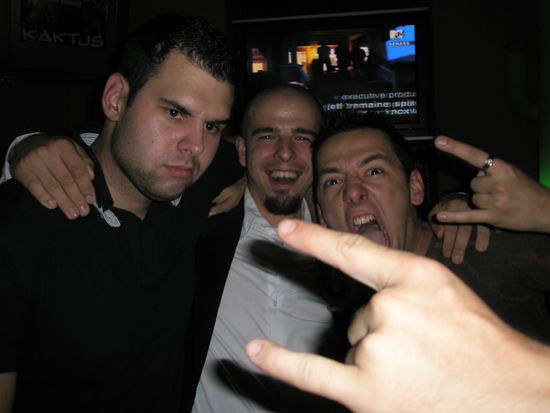 Ob ich ihn mit denen wirklich hätte fahren lassen sollen? *g*