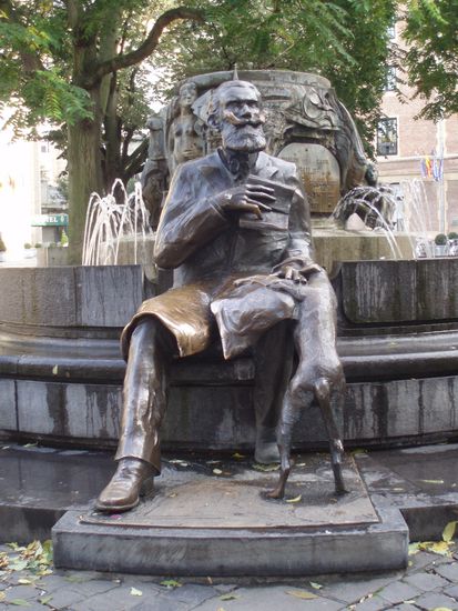 Brunnen in Brüssel, der Mann ist ein ehemaliger Bürgermeister