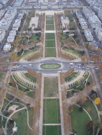 Parc de Champs de Mars