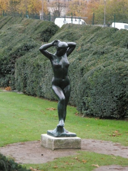 auch in Paris, in den Tuileries