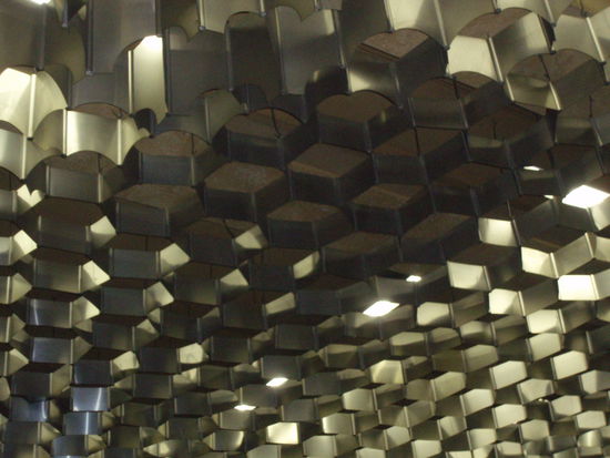 Decke in einer U-Bahn Station