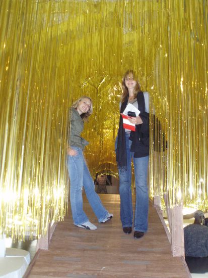 Simone + Sabine im Glitzerwald