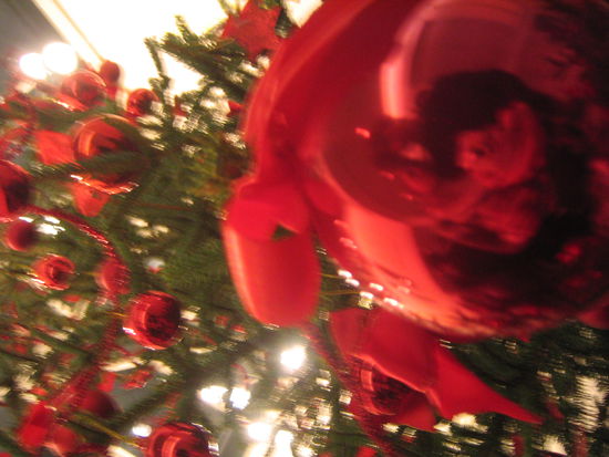 Hoffen, ihr könnt den coolen Fotoeffekt mit uns in der Kugel erkennen.