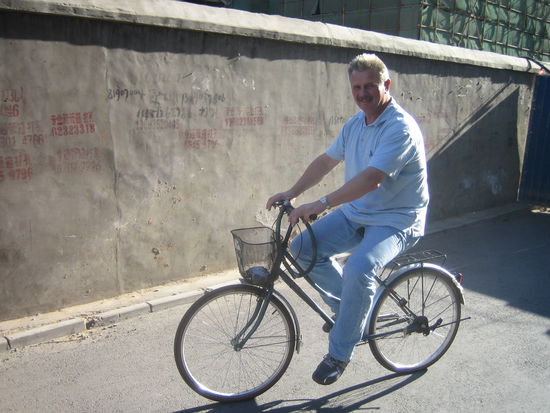nach dieser fahrt war erst einmal fannys bike nicht mehr zugebrauchen. alles war kaputt.