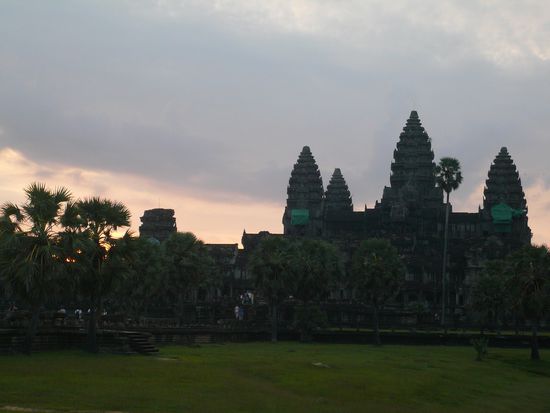 Angkor Wat im Morgengrauen