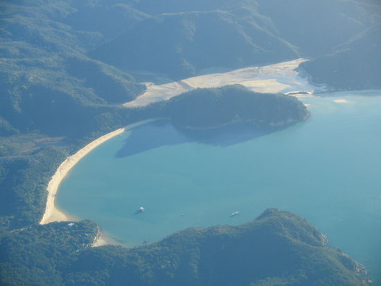 Ancorage und Torrent Bay