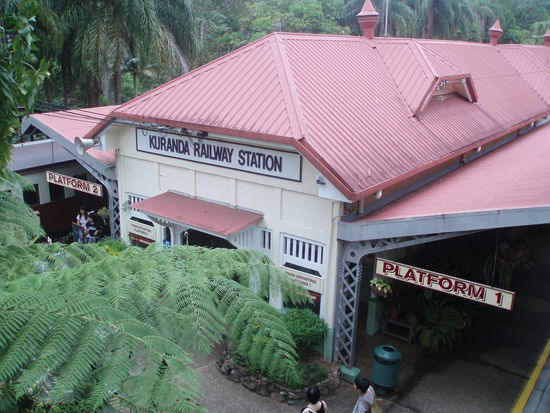 Der malerische Bahnhof von Kuranda