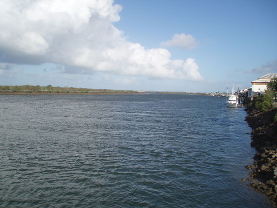 Der Pioneer River ist insgesamt 120km lang, aber zu flach, um Schifffahrt darauf zu betreiben