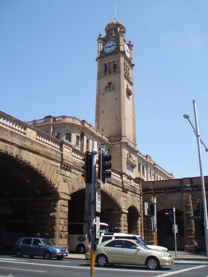 Central Station - hier fahren alle Züge und Busse ab