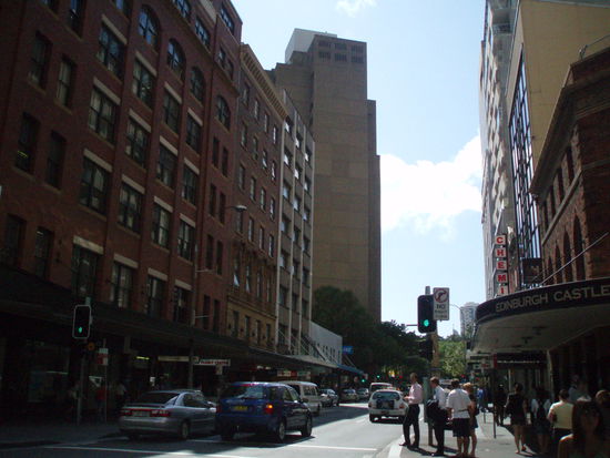 In einer der vielen langen Straßen - welche es ist, weiß ich beim besten Willen nicht mehr 