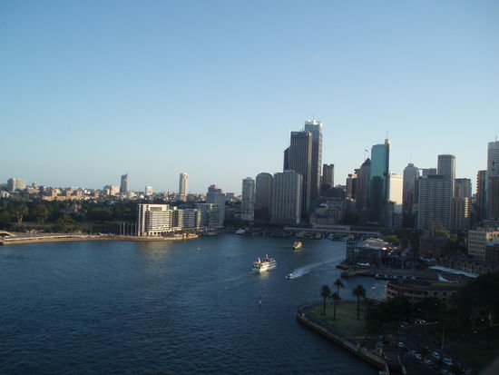 Blick auf Circular Quay von der Harbour Bridge aus